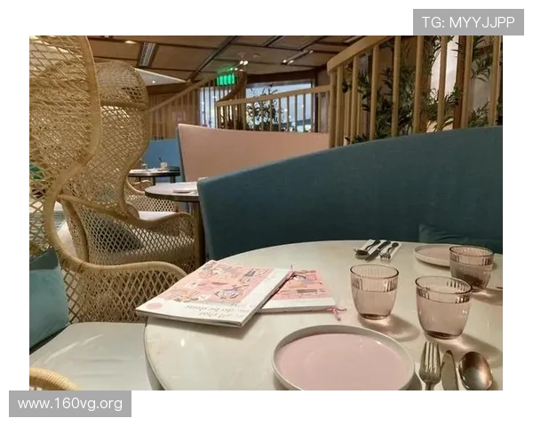 探索香港海港城内最受欢迎的特色餐厅推荐
